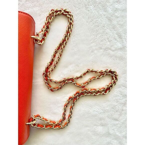 Tory Burch Emerson Adjustable Shoulder Bag - Picture 6 of 10